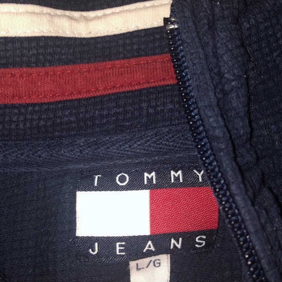 Tommy hilfiger half zip - Picture 3 of 3